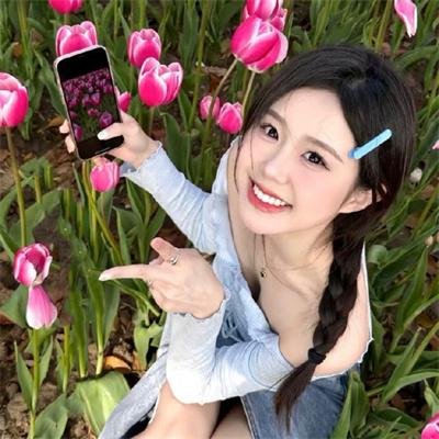 毁容校花和丑男校草